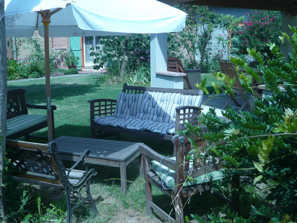 Le Soubiran Bed & Breakfast Berat Exterior photo